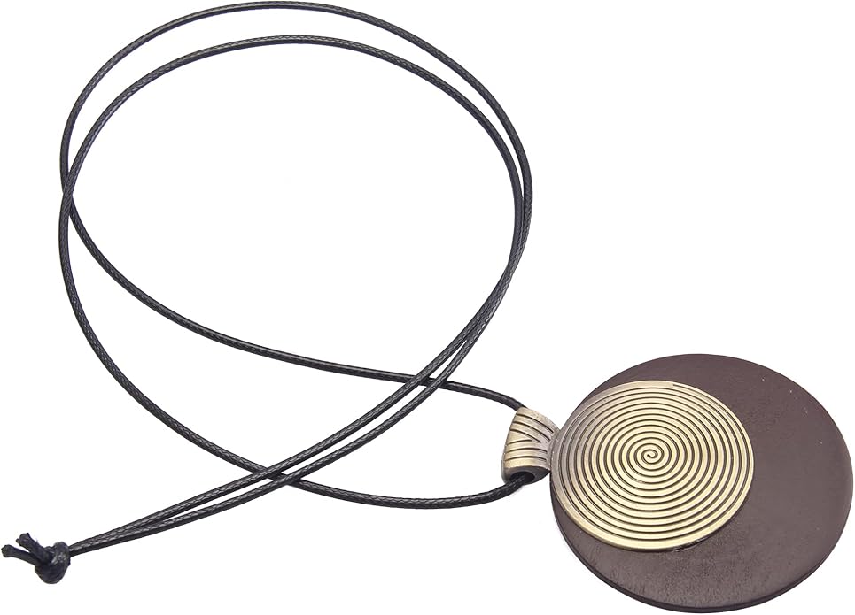 Leather Necklace for Women Boho Choker Necklace Long Cord Leather Pendant Bohemian Neckalce Vintage Alloy Pendant Leather Rope Necklace Wooden Necklaces for Women