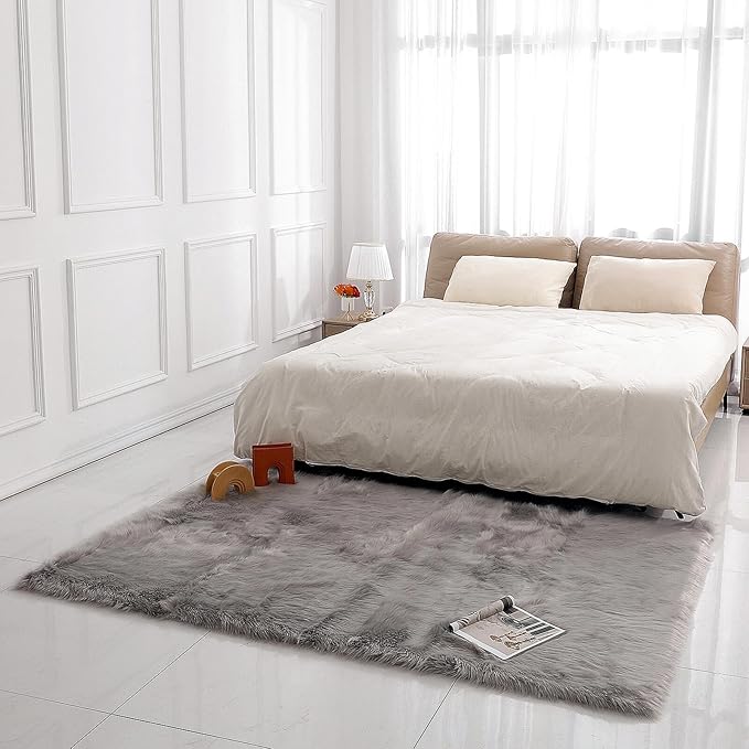 Faux Fur Rug Sheepskin Grey Shag Fluffy Fuzzy 5x7 ft Rugs for Bedroom Bedside Bed Floor Living Room Plush Rectangle High-Density Cushion Carpet Super Sofa Cover