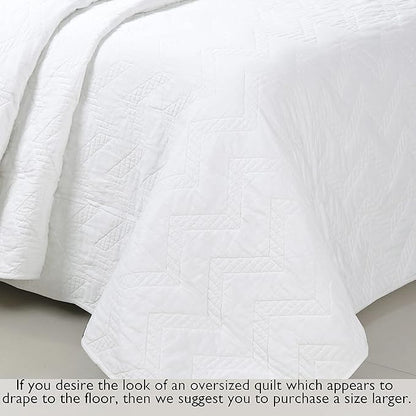 Cozy Line Home Fashions 100% Cotton Geometric Modern Zig Zag Stitch Solid White Quilt Bedding Set, Coverlet, Bedspread Lightweight for All Season (Chevron - White, Queen - 3 Piece)