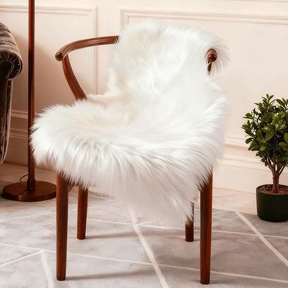 Faux Fur Rug Sheepskin Shag Fluffy Fuzzy White 2x3 ft Small Rugs for Bedroom Bedside Bed Floor Living Room Plush High-Density Cushion Carpet Super Sofa Cover