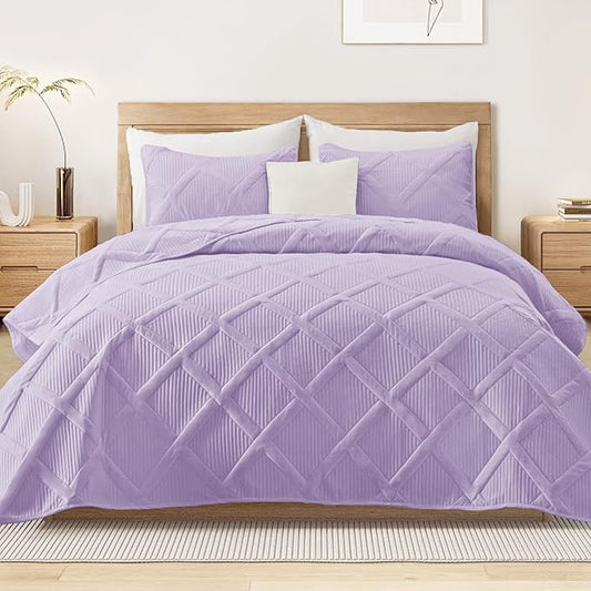 Exclusivo Mezcla King Quilt Set- Lilac Quilts Bedding Set with 2 Pillow Shams, Modern King Bedspread with Striped Pattern, Soft Lightweight Bedspreads Coverlets for All Seasons