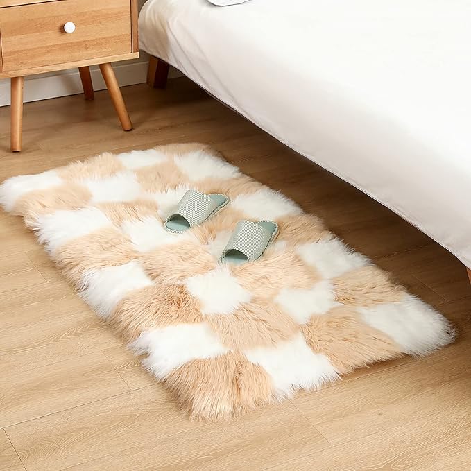 Fluffy Faux Fur Brown and White Checkered Rug，Small Area Rug,2x4 Ft Ultra Soft Shaggy Plush Rug for Bedroom Living Room Bedside Nursery Kids Room