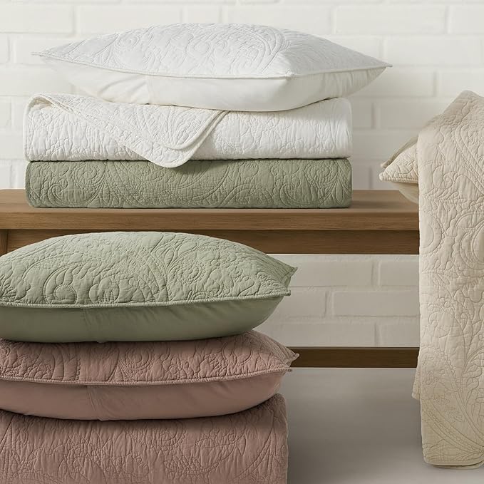EVERGRACE 100% Cotton Paisley Quilt Set, Queen Size 3 Piece Set – Prewashed Lightweight Bedspread with 2 Shams, Soft & Breathable Matelasse Coverlet for All-Season Comfort, Dusty Brick