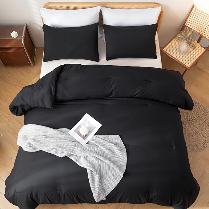 ROSGONIA Black Comforter Set Queen, 3pcs(1 Boho Black Comforter & 2 Pillowcases) All Season Bedding Lightweight Bedspread Blanket Quilt Bed Set