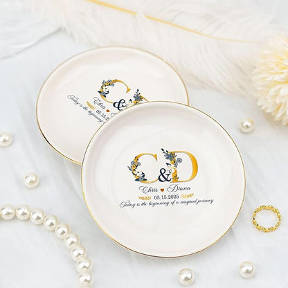 Custom Newlywed Jewelry Tray Gift for Bride and Groom, Personalized Mr and Mrs Ring Dish, Engagement Ceramic Trinket Plate, Gift for Wedding Keepsake, Romantic Ring Holder for Couples