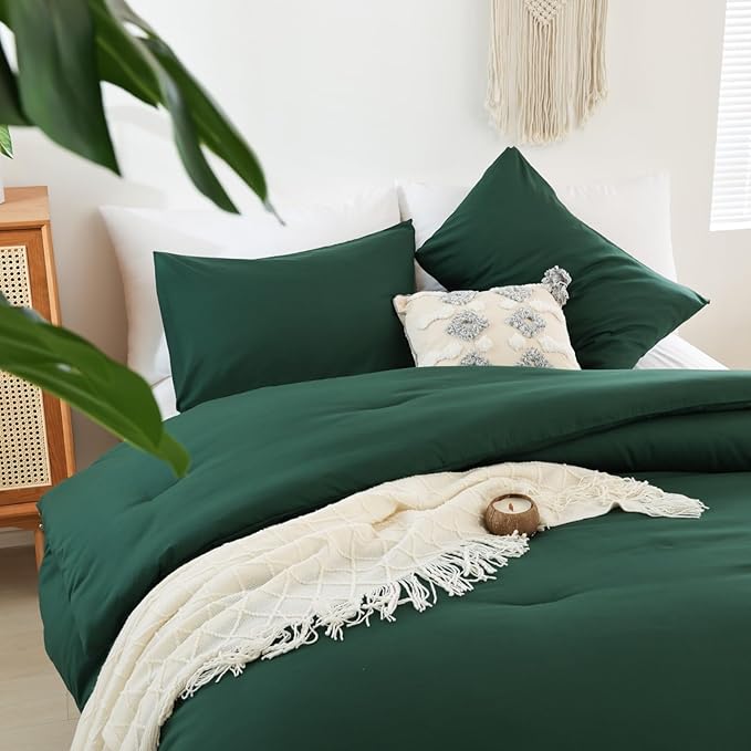 ROSGONIA California King Comforter Set Emerald Green, 3pcs (1 Boho Dark Forest Green Cal King Comforter & 2Pillowcases), Oversized Blanket Quilt