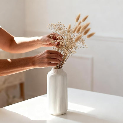Ceramic Vase in Nordic Style, Decovase for Pampas Grass as Boho Deco, Vase White Matt 8 inch for Flowers, Scandinavian Design Home Decoration for Fresh Flowers, Dried Flowers (Size M)