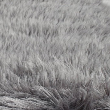 SAFAVIEH Faux Sheep Skin Collection 8' x 10' Grey FSS235D Silken Glam 2.35-inch Thick Area Rug