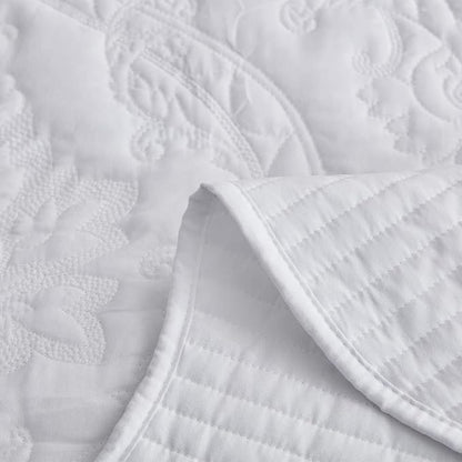 CHIXIN Bedspread Coverlet Quilt Set Full Size - Lightweight Bedding Cover - Beautiful Stitching - 5 Piece Reversible Bedspread - Gorgeous Damask Paisley Pattern (Full, Pure White)