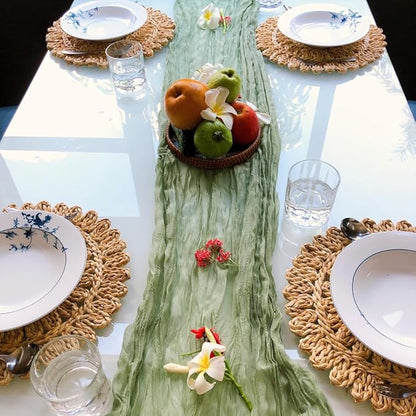 13.8” Set of 6 Round Woven Placemats from Natural Corn Husk, Boho Wicker Place mats, Rattan Round Placemats for Farmhouse and Spring, Summer Parties