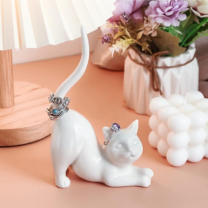 PUDDING CABIN Cat Mom Gift for Women, Cat Ring Holder Wedding Ring Stand Lover Gift For Women Friends Birthday Christmas Valentines Gift, Figurine Room Decor