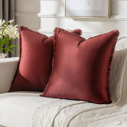 FUTEI Burgundy Velvet Decorative Throw Pillow Covers 18x18 Set of 2,Soft Cozy Edge with Tassels Cushion Case,Boho Modern Home Decor for Couch Bed Living Room
