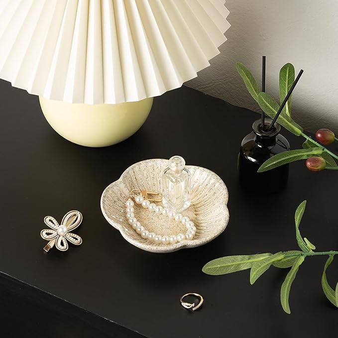 Flower Shape Ring Tray, Key Bowl, Ceramic Trinket Tray Decorative Jewelry Dish for Rings Necklace Earring Key Watch, Home Decoration for Friend Sister Mom