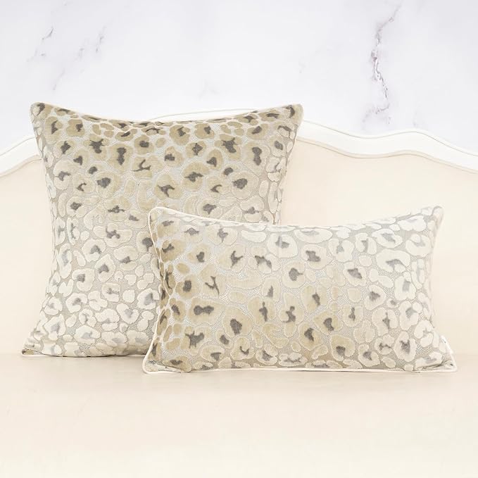 Alerfa Beige Floral Throw Pillow Cover 18 x 18 Inch Cut Velvet Sqaure Luxury Decorative Pillow Cover for Couch Living Room Bedroom