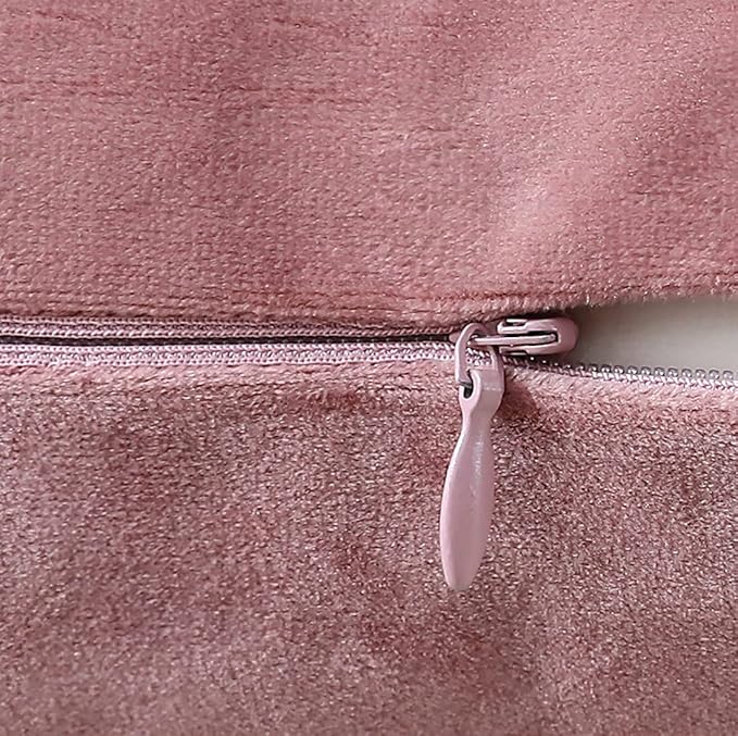 mixeoo Comfy Dusty Rose Throw Pillow Covers Decorative Square Solid Thick Velvet Super Soft Cushion Cases Home Decor for Sofa Couch Living Room Chair, Set of 2, 18 x 18 Inch