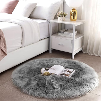SERISSA Soft Round Faux Sheepskin Fur Rug for Bedroom Grey Circle Fluffy Rugs Circular Shaggy Rug Plush Circle Carpet Play Mats for Kids Girls Room, 5ft Diameter