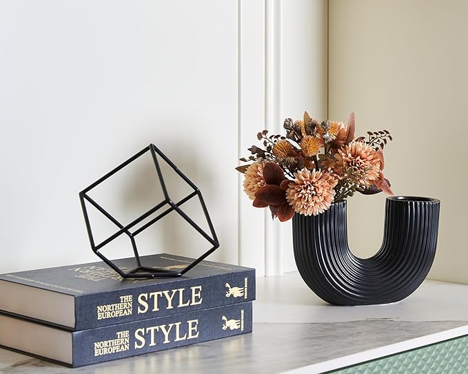 Black Ceramic Vase Decor, U-Shaped Stripes Vase, Modern Decorative Vase, Aesthetic Vase for Modern Homes, Offices, Ideal Gift for Birthdays and Special Occasions