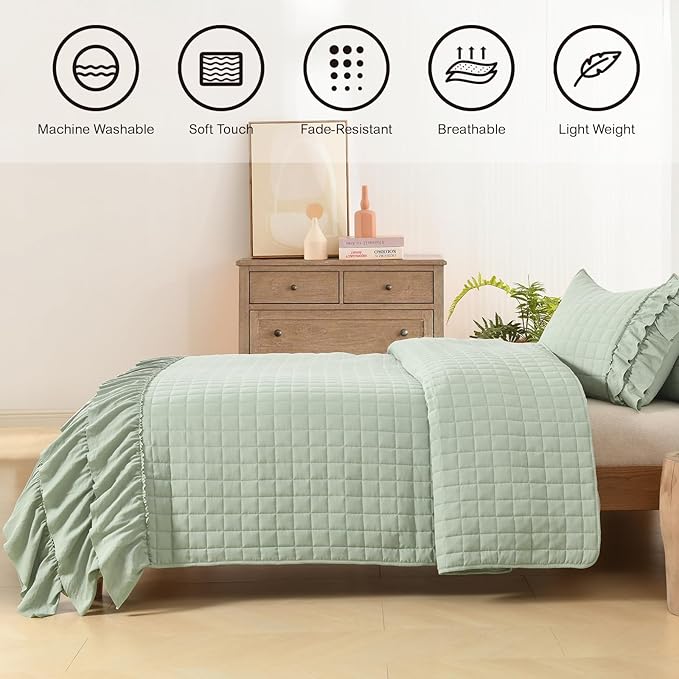HORIMOTE HOME Asakusa Green Ruffled Quilt Set Queen Size, Geometric Square Stitched Pattern, Pre-Washed Farmhouse Shabby Chic Microfiber Lightweight Bedding Set Bedspread Coverlet for All Season