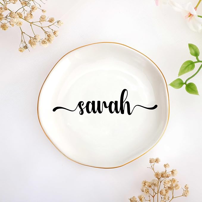 JoycuFF Sarah Personalized Name Ceramic Jewelry Tray, Mothers Day Christmas Anniversary Engagement Birthday Gifts for Women Couples, Trinket Dish for Rings Earrings Necklaces Bracelets Keys