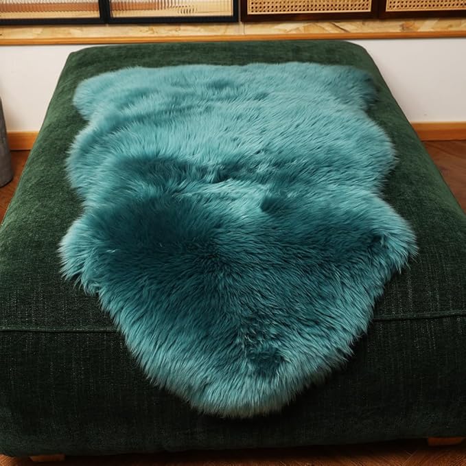 LLB Genuine Sheepskin Area Rug Wool Rug Fur Carpet Fluffy Shaggy Fur Rug for Living Room Kids Bedroom Real Sheepskin Throw Lambskin Rugs Sofa Mat Chair Seat Covers (Peacock Blue, 2 x 3 ft Sheepskin)