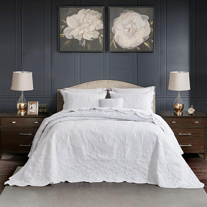 HZ & HY Queen Size Bedspread, Quilted Coverlet Bedding Set, Lightweight Thin Comforter, Reversible, Luxurious, 5 Piece, 100% Microfiber, Queen, White