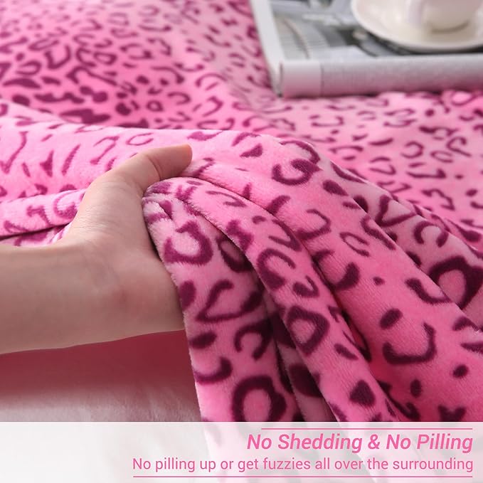 Viviland Flannel Fleece Throw Size 50x60, Lightweight Blanket for Couch, Super Soft Cozy Warm, Cheetah Print Pink
