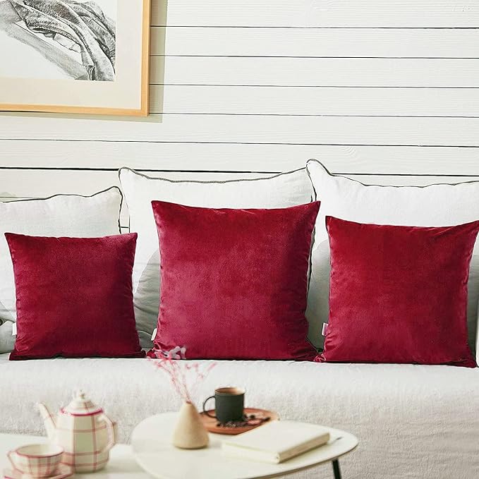 FY FIBER HOUSE Pack of 2 Velvet Throw Pillow Covers Christmas Decorative Square Pillowcase Soft Solid Cushion Case for Sofa/Couch Use, 18 x 18 Inch Red