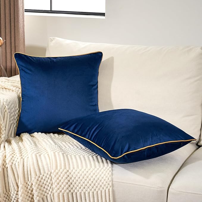 Aeckself Pack of 2 Luxury Velvet Square Pillow Covers Modern Decorative Pillowcase Comfortable Soft Solid Cushion Case for Sofa Bedroom Car Living Room 18 x 18 Inch, Navy Blue 45 x 45cm