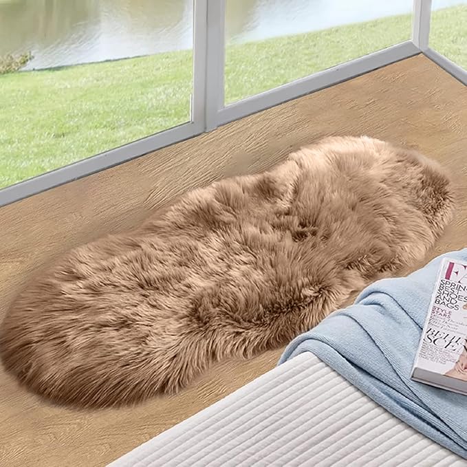 Beige Faux Sheepskin Fluffy Fur Rugs for Bedroom Machine Washable 2x4 Shag Area Rugs for Living Room Office Furry Nursery Rug