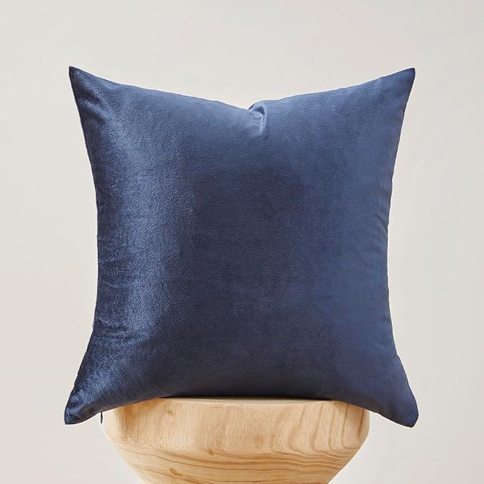 GIGIZAZA Navy Blue Velvet Pillow Covers 18x18,Square Solid Throw Pillow Covers Decorative Modern Pillows Small Vintage Cases for Couch Pack of 2