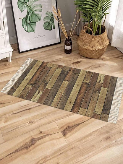 Brown Runner Rug 3X5 Ft Bedroom Area Rug, Washable Woven Vintage Country Wooden Grain Throw Carpet with Tassel, Non-Shedding Farmhouse Cabin Retro Plank Stitching Art Dining Room Living Room Carpets