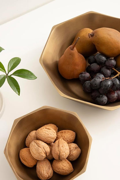 Kate and Laurel Octave Decorative Faceted Metal Bowls, Set of 2, Antique Brass, Cast Aluminum Food-Safe Fruit Bowls for Kitchen Counter or Use as a Key Bowl Set for an Entryway Table