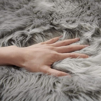SERISSA Soft Round Faux Sheepskin Fur Rug for Bedroom Grey Circle Fluffy Rugs Circular Shaggy Rug Plush Circle Carpet Play Mats for Kids Girls Room, 5ft Diameter