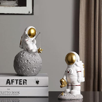 BUTILIVEEN Astronaut Fishing Star Figurines, Space Themed Bedroom & Desktop Shelf Decor, Gifts for Space Lovers & Christmas