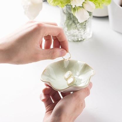 Ceramic Ring Dish, Jewelry Dish Holder, Small Trinket Tray Plate for Earrings Rings Necklaces Keys, for Mom Friend Sister, Light Green