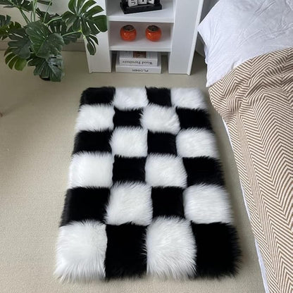 Fluffy Faux Fur Black and White Checkered Rug，Small Area Rug,2x4 Ft Ultra Soft Shaggy Plush Rug for Bedroom Living Room Bedside Nursery Kids Room