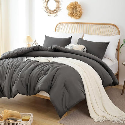 ROSGONIA Oversized Queen Comforter Charcoal Gray, 3pcs (1Grey Comforter & 2 Pillowcases) Lightweight Oversized Queen Comforter Sets Bedding Blanket Quilts