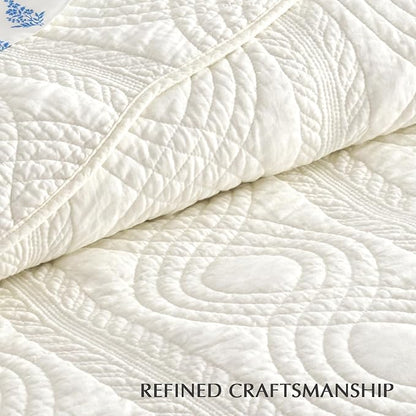 EVERGRACE 100% Cotton Scallop Quilt Set, Queen Size 3 Piece Set – Lightweight Bedspread with 2 Shams, Soft Prewashed Coverlet for Cozy and Elegant Bedding, Ivory Cream