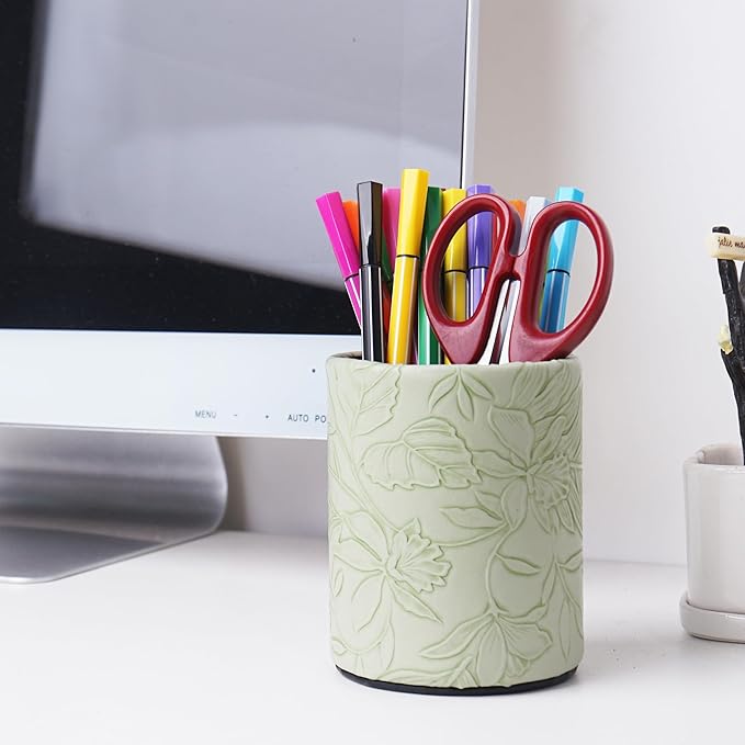 PU Leather Pen Holder Round Flash Makeup Brush Holder Desktop Pencil Storage Holder Gift for Desk Office Classroom Home(1-Carved Green)