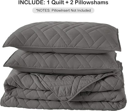 HORIMOTE HOME Quilt Set Queen Size Grey, Classic Geometric Diamond Stitched Pattern, Microfiber Ultra Soft Lightweight Bedspread Coverlet for All Season, 3 Piece Includes 1 Quilt and 2 Shams