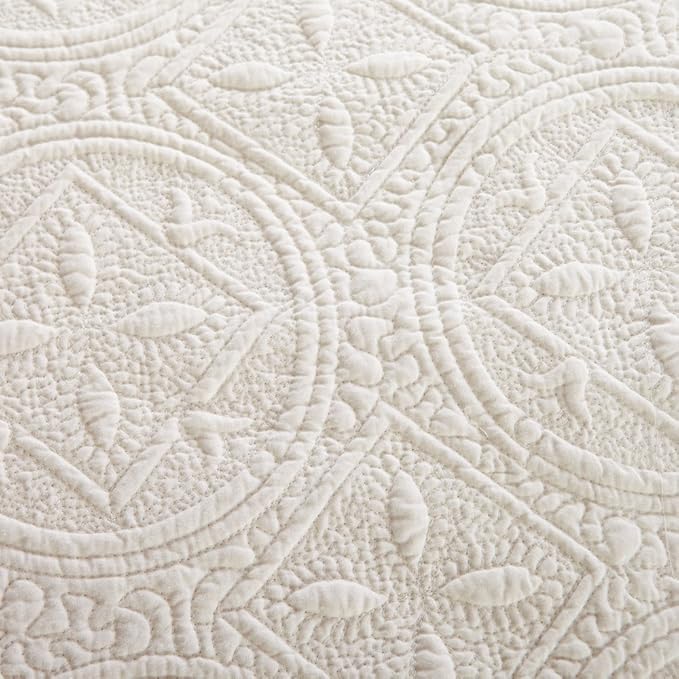 Calla Angel Sage Garden Luxury Pure Cotton Matelasse Quilt Queen, Ivory