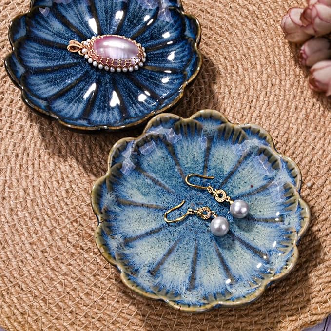 Ceramic Jewelry Dish Ring Plate Tray Vintage Lotus Shaped Jewelry Key Bowl Ring Holder for Jewelry Wedding Engagement Gift Set of 2(Blue and Green)