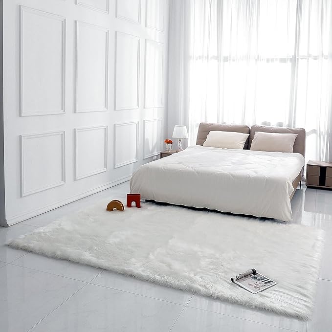 Faux Fur Rug White Sheepskin Shag Fluffy Fuzzy 6x9 ft Rugs for Bedroom Bedside Bed Floor Living Room Plush Rectangle High-Density Cushion Carpet Super Sofa Cover