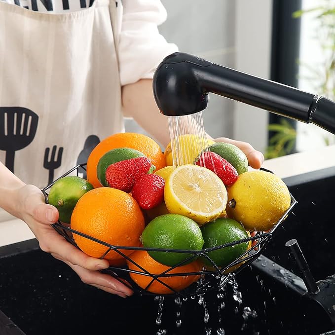 HOMQUEN Fruit Basket, Fruit Bowl, Metal Wire Fruit Basket for kitchen, Fruit Bowl for Kitchen Counter, Basket for Fruits, Vegetables, Breads, Snacks, Kitchen Gadgets (Square Short, Black)