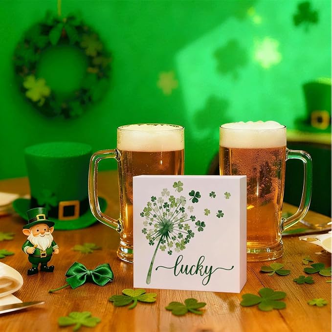 St Patrick's Day Table Decor Lucky Shamrock Wooden Box Sign, Minimal Irish Themed Tabletop Decor for Home Shelf Desk Entryway, Farmhouse Holiday Wooden Decoration for Spring Display 5 x 5 Inches