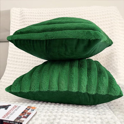 2 Pack 18x18 Pillow Cover Velvet Pillow Covers, Faux Fur Square Throw Pillow Covers for Living Room Decorations Throw Pillow Case, Throw Pillow Cover Cushion Cover for Sofa Bedroom Car, Dark Green