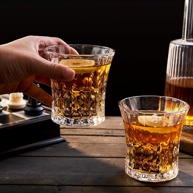 4 Large Whiskey Stones 64 cm³ (4 cu in) - Man Gift Set - Reusable Stainless Steel Metal Ice Sphere Cubes Beverage Chilling Rocks Whiskey Stones for Red Wine, Bar Beer, Scotch, Vodka Drinks - Gold