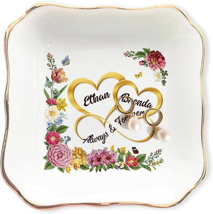 Personalized Mr and Mrs Jewelry Dish Wedding Gift for Couple, Custom Ring Holder Tray, Newlywed Engagement Trinket Plate, Ceramic Ring Dish, Romantic Gift Idea for Bride and Groom