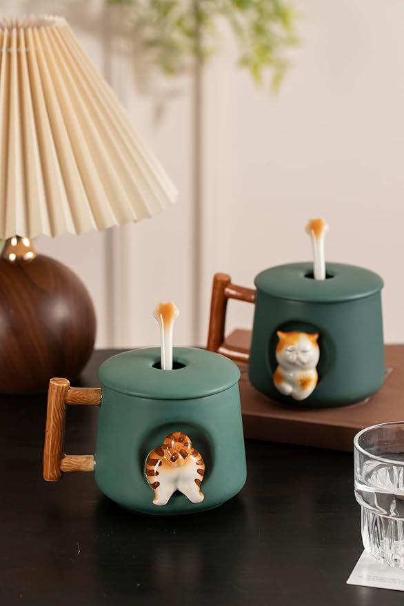 DIHOclub Adorable 3D Ceramic Animal Mug with Lid and Spoon - Perfect for Coffee, Tea, Milk, and More - Ideal Gift for Animal Lovers - 14 Ounces (Green Cat's tail)
