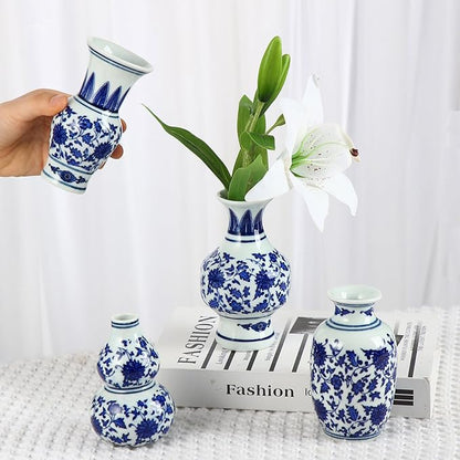 Dandat 8 Pcs Mini Chinoiserie Bud Vases Ceramic Blue and White Floral Chinese Porcelain Vase Set for Shelf Table Centerpieces Home Decor(Classic)